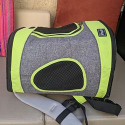 Pet Carrier 