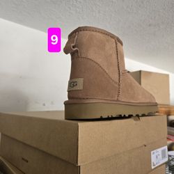 Ugg Size 9