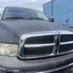 2005 Dodge Ram Crew Cab 8 Cylinder Loaded $3850.00k
