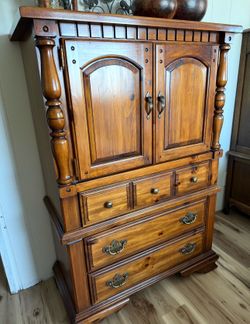 Beautiful cabinet