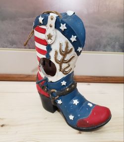 Handpainted Resin Americana Western Cowboy Boot Birdhouse 7.75"!