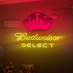 BUDWEISER SELECT NEON SIGN