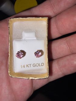 Baby pink earing 14KT gold