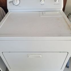 Kenmore Electric Dryer ( Delivery Available ) 