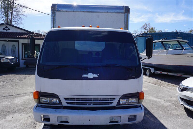 1999 CHEVROLET TILT MASTER W35042