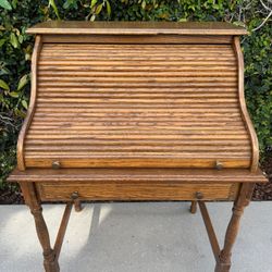 Vintage Oak Roll-Top Writing Desk/Secretary Desk