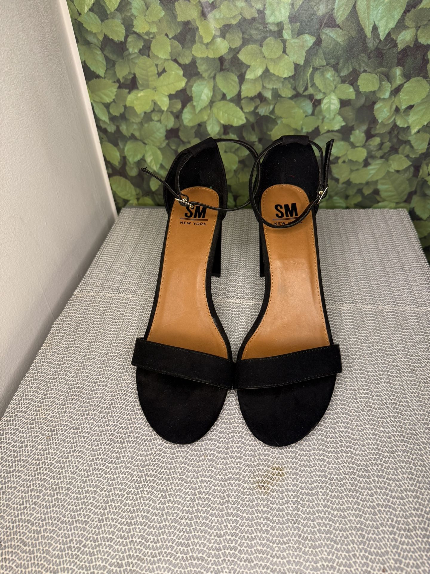 Steve Madden Black Chunky Heel