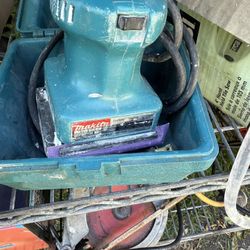 Makita Sander 