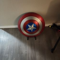 Captain America's Shield (Metal)