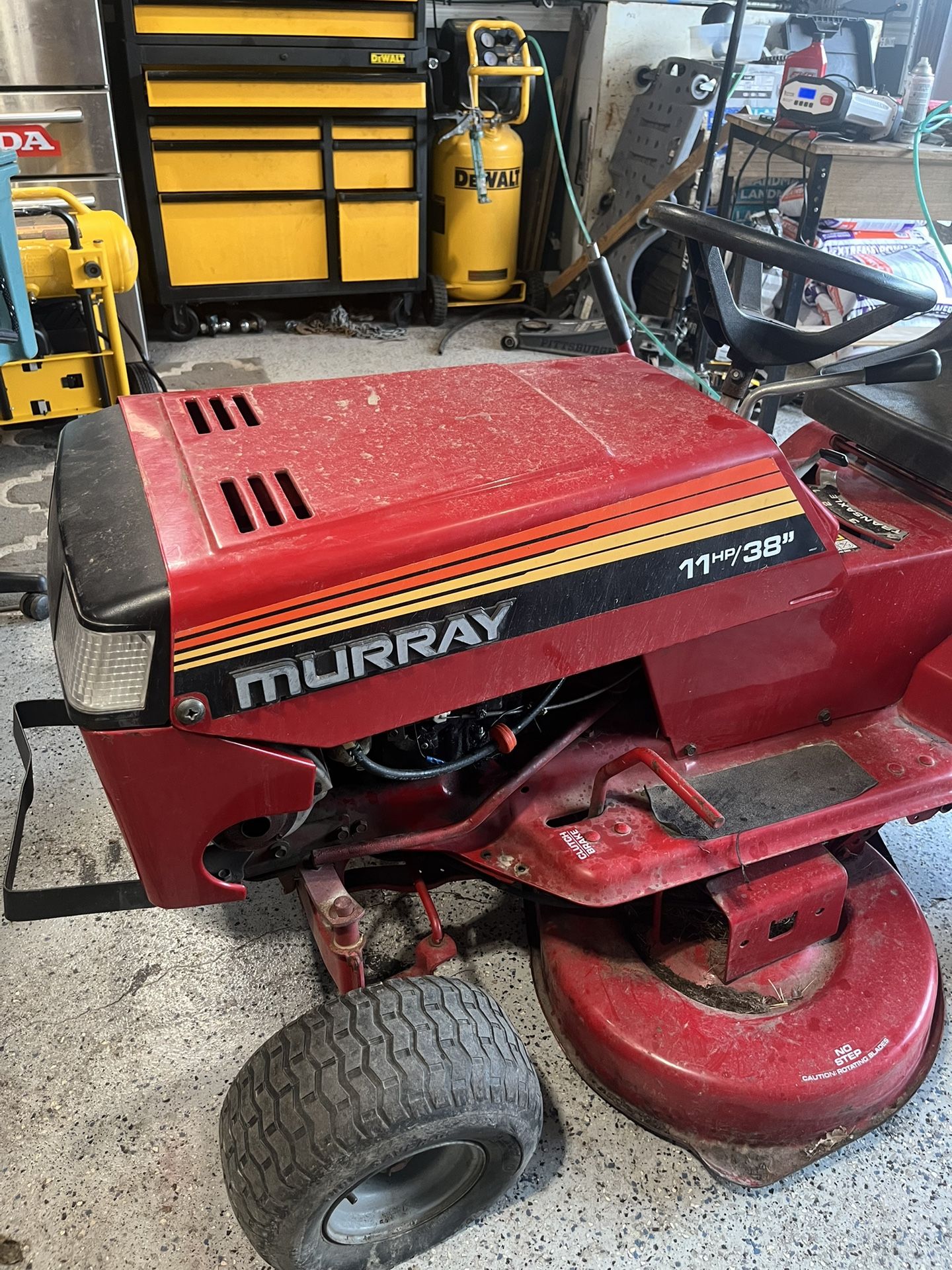 Used Murray Riding Mowers Vintage Murray riding lawn mower for Sale in Worth, IL - OfferUp