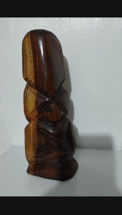HAND CARVED SOLID WOOD TIKI STATUE 11"×4"