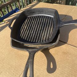 lodge cast iron skillet 