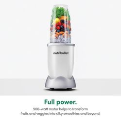 New Nutribullet Personal Blender Set ( Brand New, Never Used ) For $50