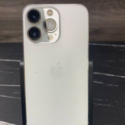 iPhone 13 Pro 128gb Unlocked ID: 01804