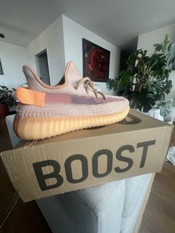 Yeezys 🍑 Color