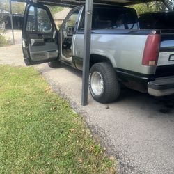 1989 Chevrolet 1/2 Ton Pickups