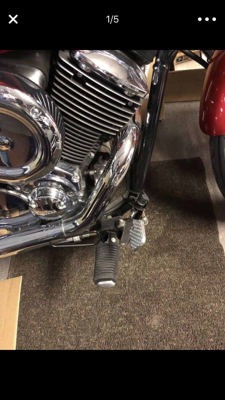 Yamaha v-star 1100 custom forward control extensions