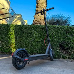 Electric scooter