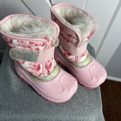 Member’s Mark Girl’s Warm Cozy Snow Boots NWT Size 9-10
