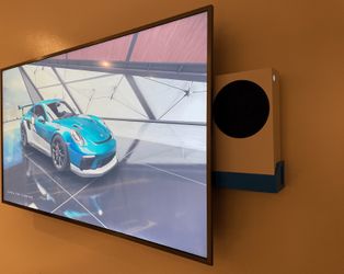 3D Printed Xbox Series S wall mounts
