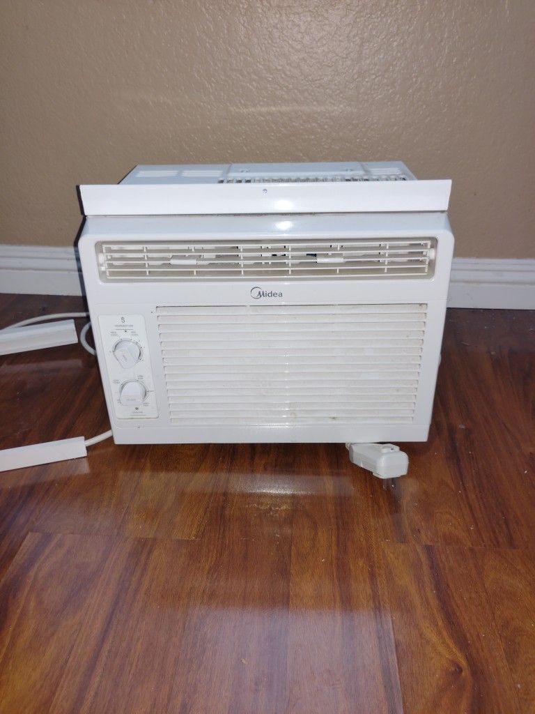 Air Conditioner