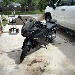 Brand New Venom Starter Bike 250cc