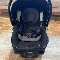 Graco Infant Car seat 