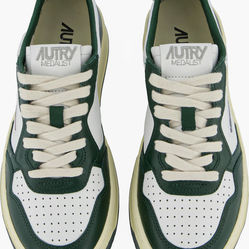 Autry Medalist Low Leather Sneakers White and Green Size 10 Women’s