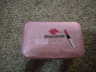 Toddler make up case