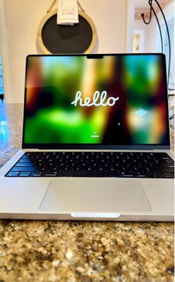 MacBook Pro 14” 2023