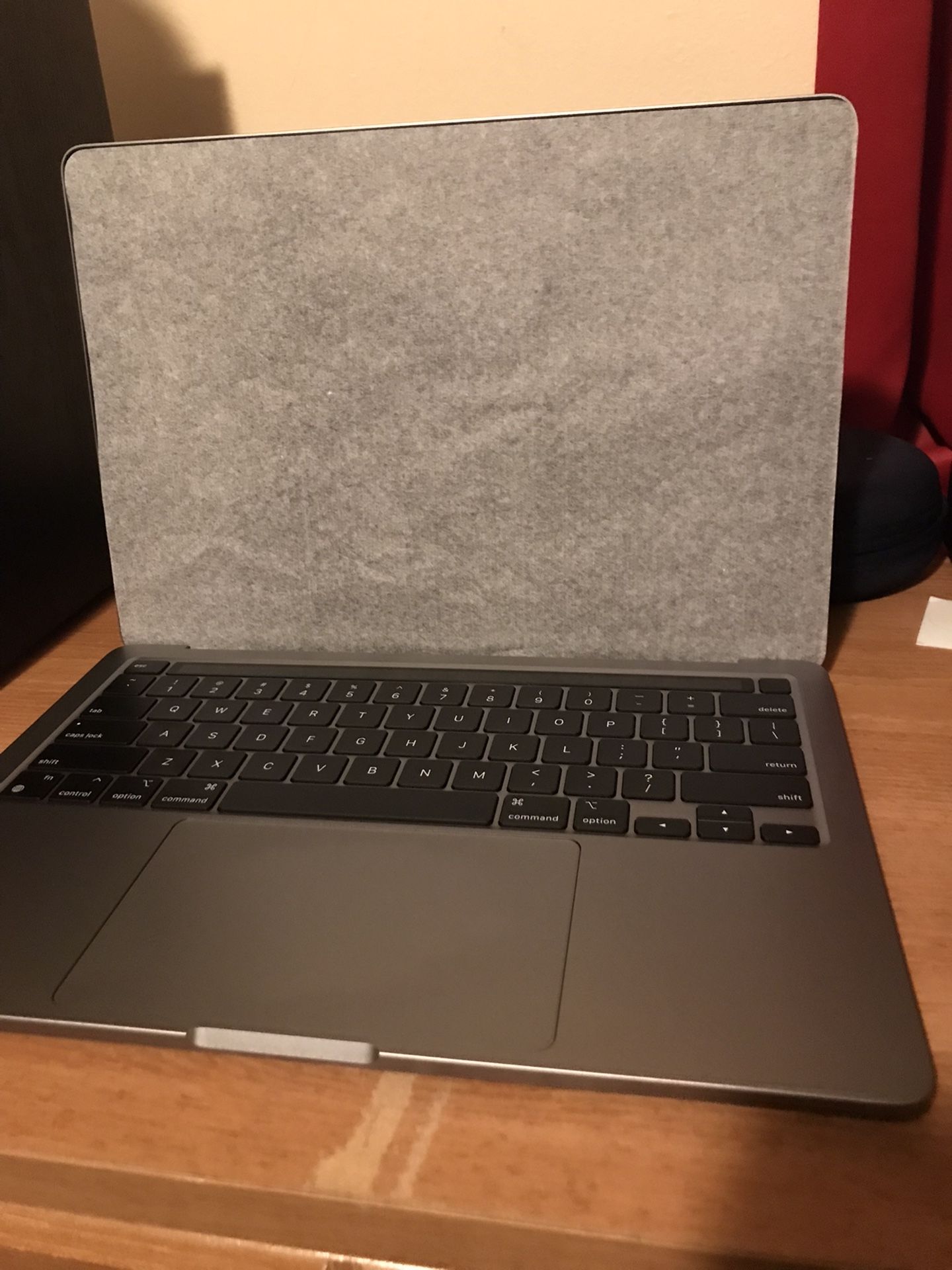 2021 MacBook Pro M1 13.3” New