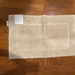 Liz Claiborne Ultra Plush Bathroom Rug (Baige)