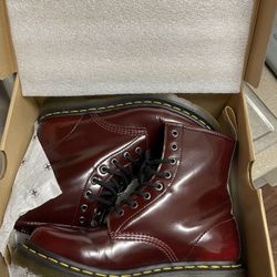 Vegan leather dr Martens (size 10) Womens
