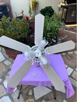 White Ceiling Fan with Light Kit