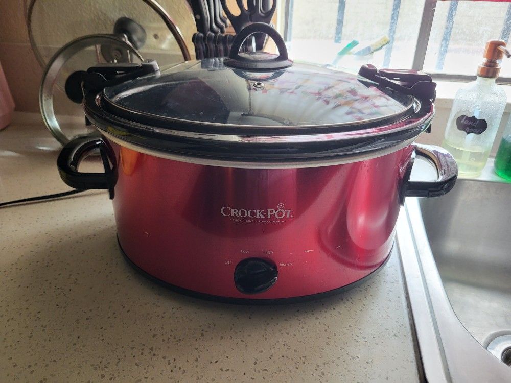 Crock Pot For Sale! for Sale in Pomona, CA OfferUp