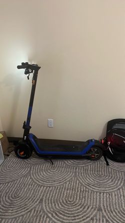NIU KQi3 Sport Electric Scooter