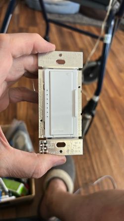 Lutron Maestro LED+ Multi-Location LED Touch Light dimmer switch White