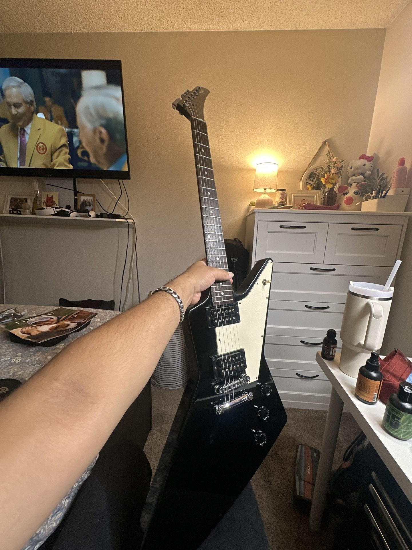 Gibson Explorer