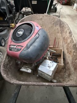 13.5 Briggs and Stratton I/C motor