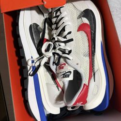 NIKE VAPORWAFFLE SACAI