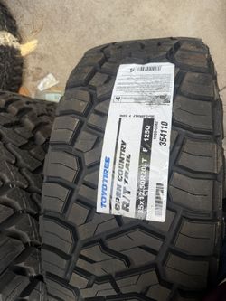 35X12.50R20 TIRE TOYO OPEN COUNTRY R/T TRAIL