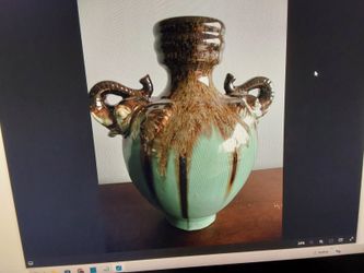 Elephant Dbl Handle Vase