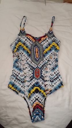 Traje de baño nuevo size L