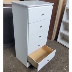 5 drawers dresser with rails / Five drawers dresser with rails