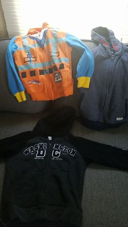 Boys size 6/7 lite sweaters jackets