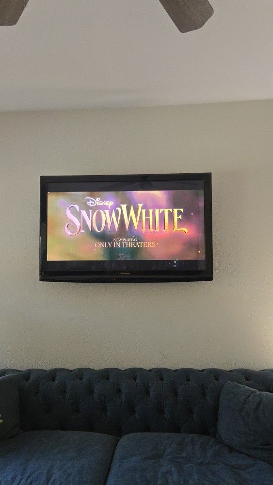 50 Inch PANASONIC FLAT SCREEN TV