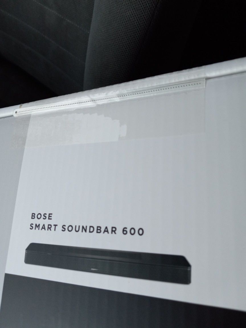 Bose Smart Soundbar & Bose TV Speaker 