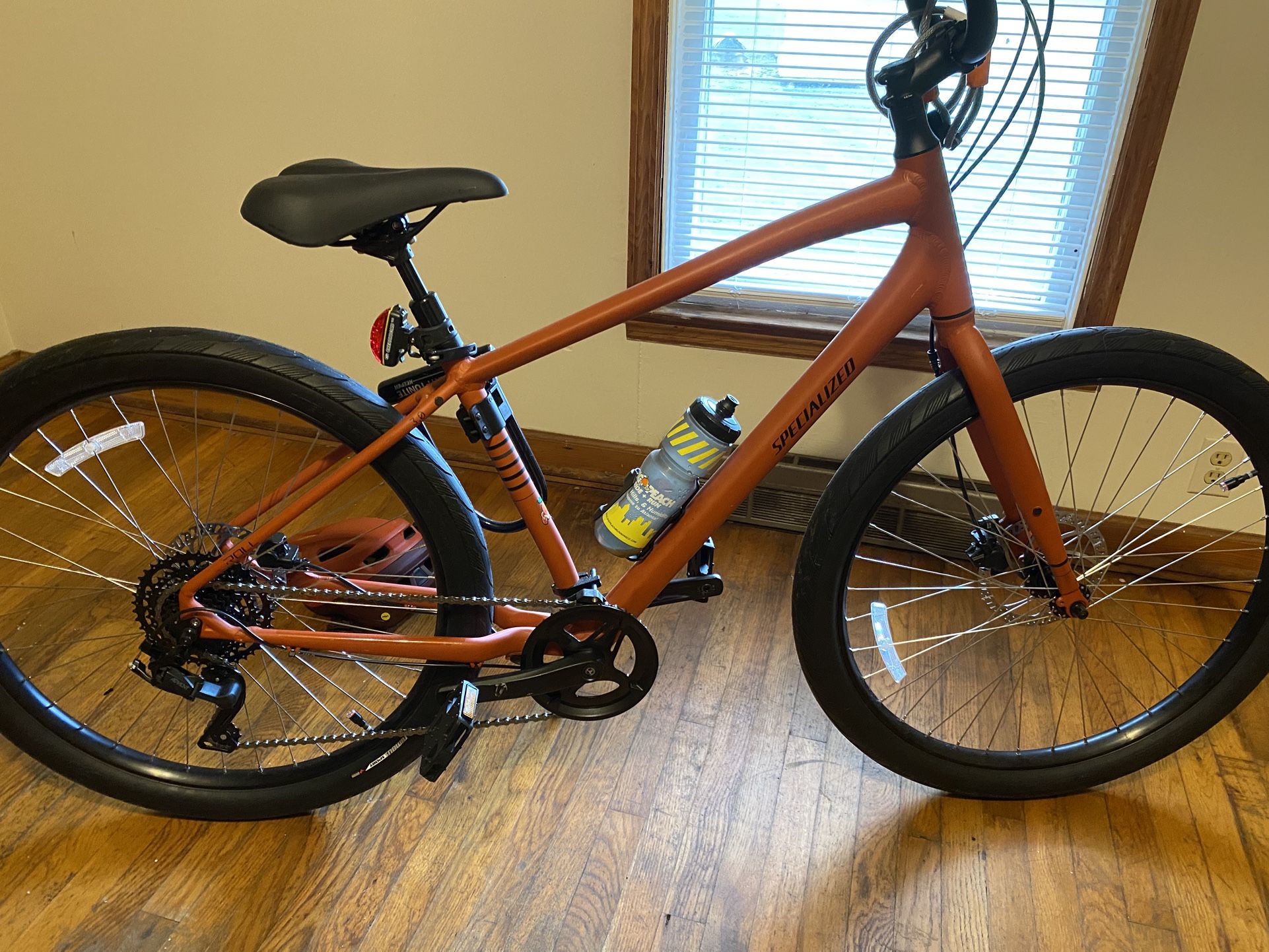 New Specialized Roll 3.0 Unisex Bicycle