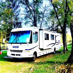 2003 R-Vision Class A Motorhome 
