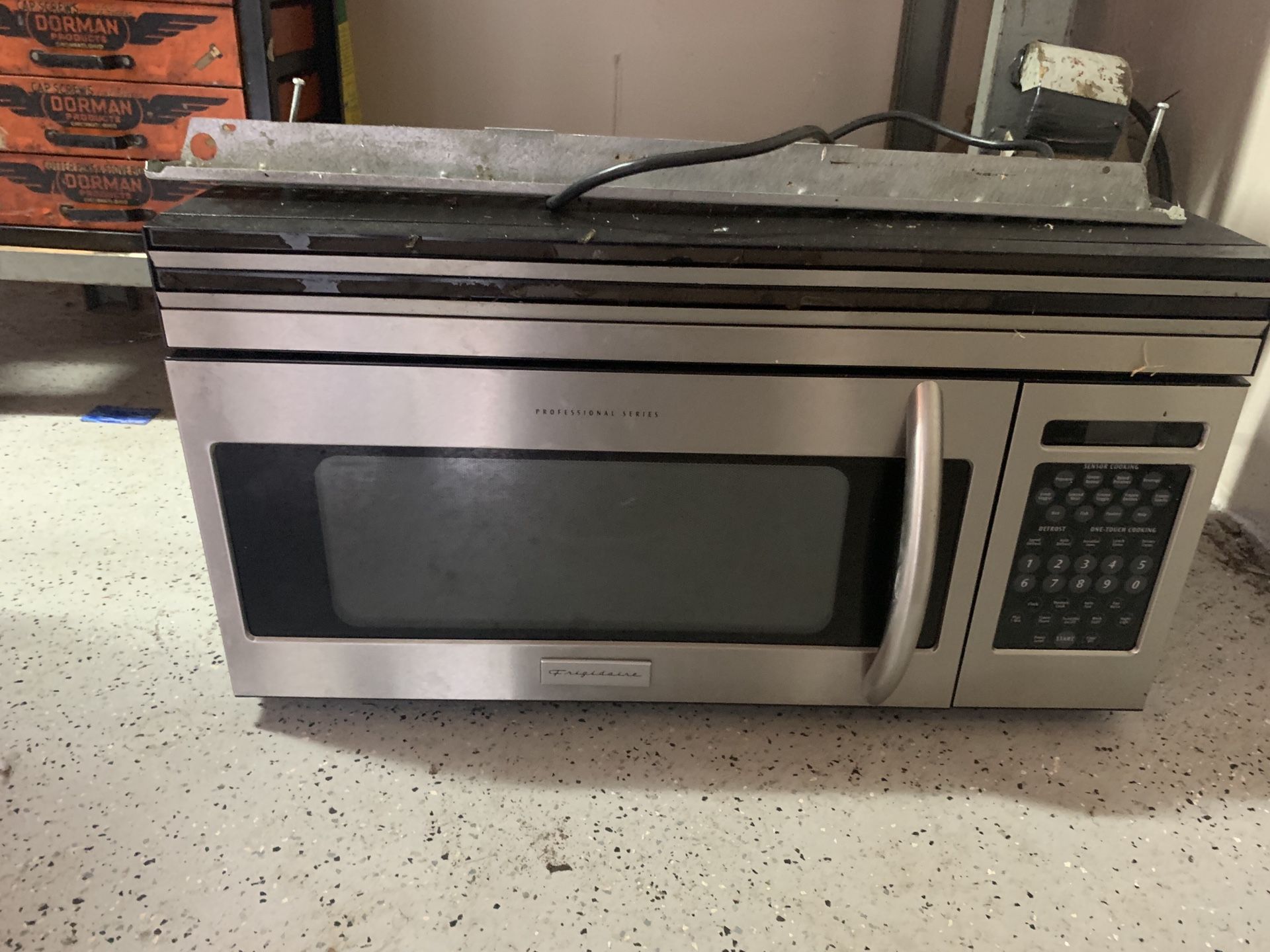 Fridgidaire Over The Range Microwave